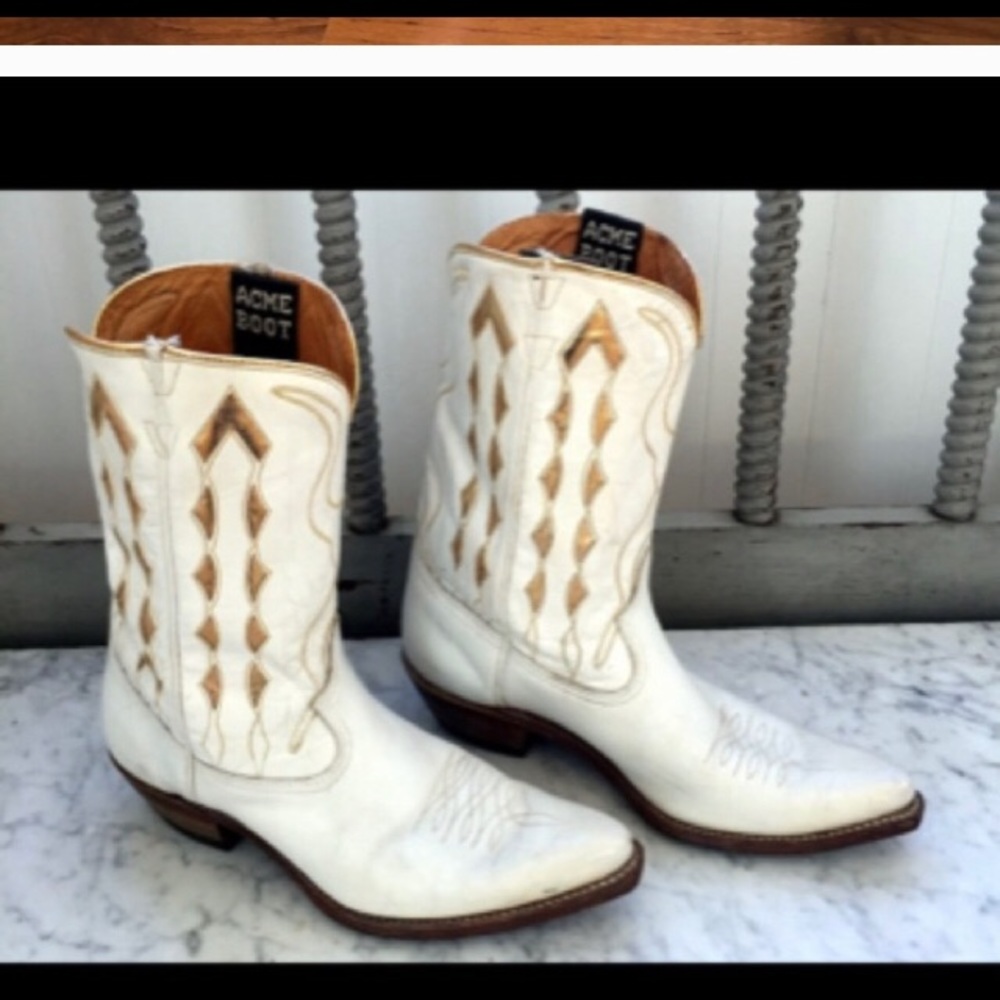 Iso acme vintage cowboy boot